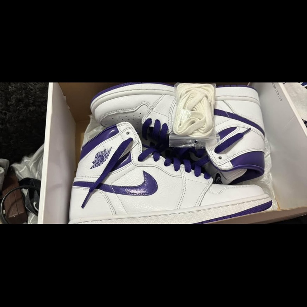 Women’s air Jordan 1 High OG Court Purple
